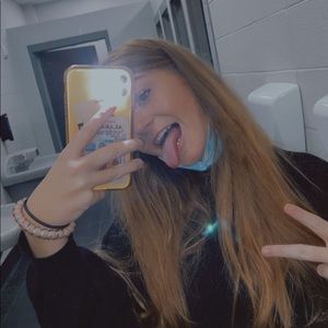 Meet your Posher, Zoey